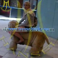 Chine Hansel walking on ground fur real pony for kids electric animal ride with CE approved fournisseur