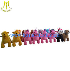 Chine Hansel walking adult wholesale toys and battery powered plush motorized animals fournisseur