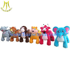 Chine Hansel stuffed kids walking animal riding horse outdoor ride on animals fournisseur