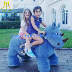 Chine Hansel plush motorized horse toy for adults  plush animals kids ride on animals fournisseur