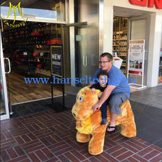 Chine Hansel amusement games walking stuffed ride on battery operated animals fournisseur