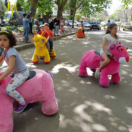 Hansel  plush toys stuffed animals on wheels animal toy ride with coin and non coin operated fournisseur