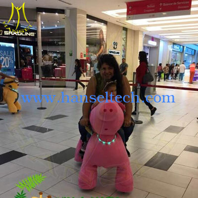 Hansel children funfair moving electric battery operated ride on plush animals fournisseur