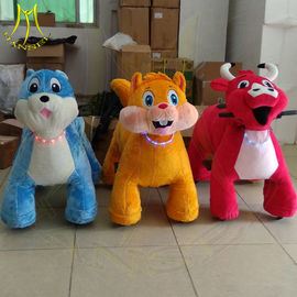 Hansel amusement walking coin operated motorized plush riding animals fournisseur