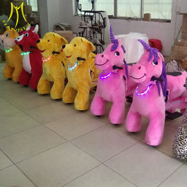 Hansel rideable stuffed horse kids rider plush animal go cart walking bike for adults fournisseur