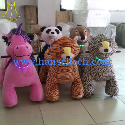 Hansel Stuffed animal car ride electric motorized plush riding animals with light necklace fournisseur