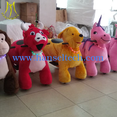 Hansel  plush walking electric toy ride on furry animal unicorn rides fournisseur