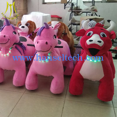 Hansel  Hot sale large plush horse animal walking ride  plush animal electric scooter fournisseur